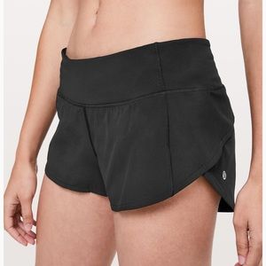 Lulu Lemon Speed Up Short 2.5” - Black